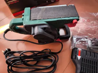 Lijadora de banda Parkside PBSD 600 A1