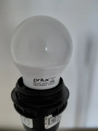 Lámparas de mesilla modernas