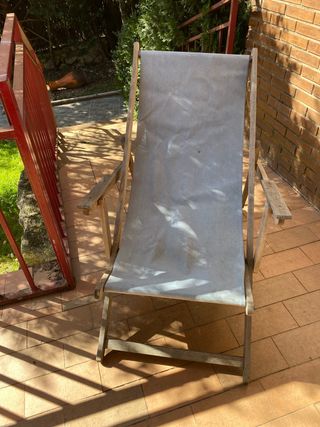 Hamaca de tela y madera