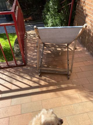 Hamaca de tela y madera