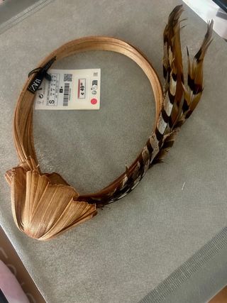 Turbante Zara Plumas Marrón