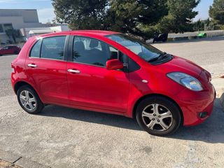 Toyota Yaris 2010