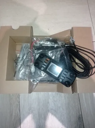 Emisora Yaesu FTM-300DE C4FM/FM Dual Band