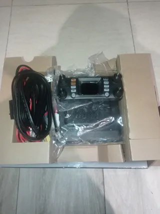 Emisora Yaesu FTM-300DE C4FM/FM Dual Band