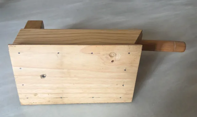 Cascanueces de madera