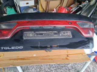 Portón Maletero Seat Toledo