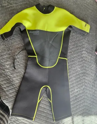 Traje neopreno corto niño.Talla 10