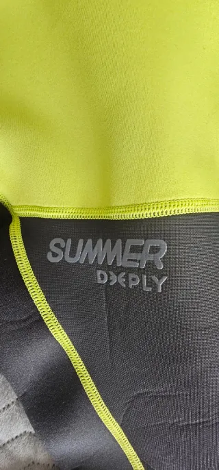 Traje neopreno corto niño.Talla 10