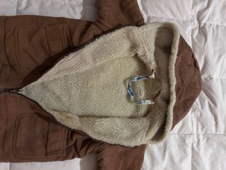 Chaqueta vaquera con capucha para niño