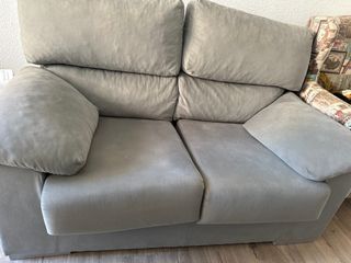 Sofá gris 2 plazas