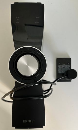 Amplificador de juego de altavoces Edifier C2xd