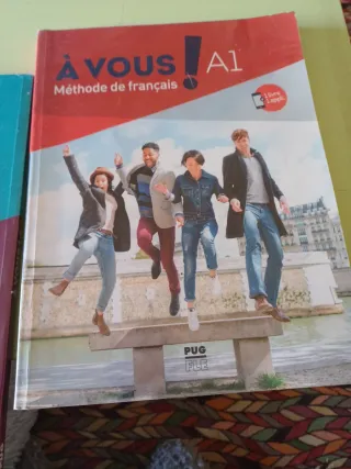 Libro de frances À Vous A1