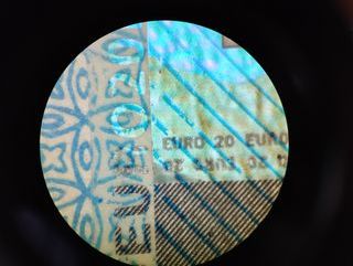 Microscopio estereoscópico de hasta 90 aumentos