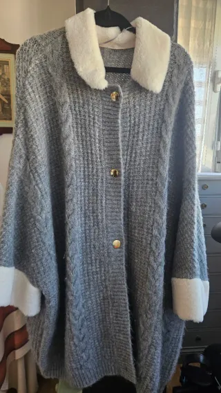 Capa lana gris Cortefiel Talla Única