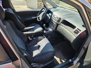 Toyota corola verso (SOL) 2003 1.8 135CV