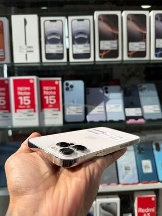 iPhone 13 Pro Max 512GB bianco batteria 77%