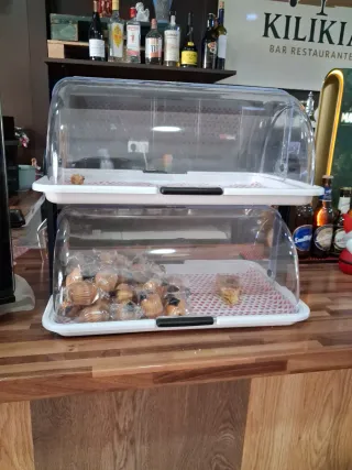 Vitrina expositora de plástico