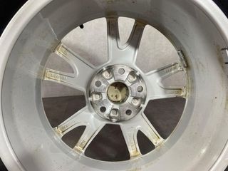 Llantas Audi Q3 17" Originales