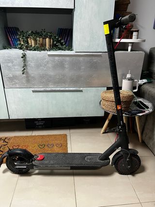 Patinete Eléctrico Negro
