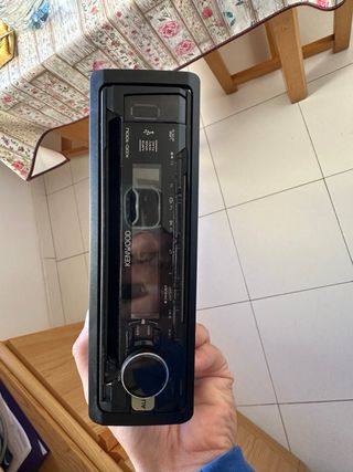 Radio Kenwood KDC-100U