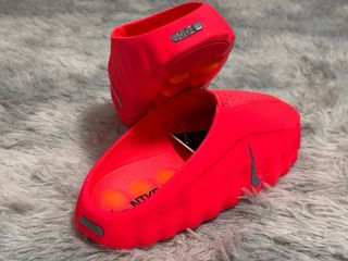 Nike Mind 001 Solar Red Talla 39