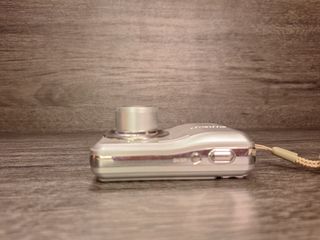 Cámara Digital Fujifilm FinePix A170 10.2 Mpx