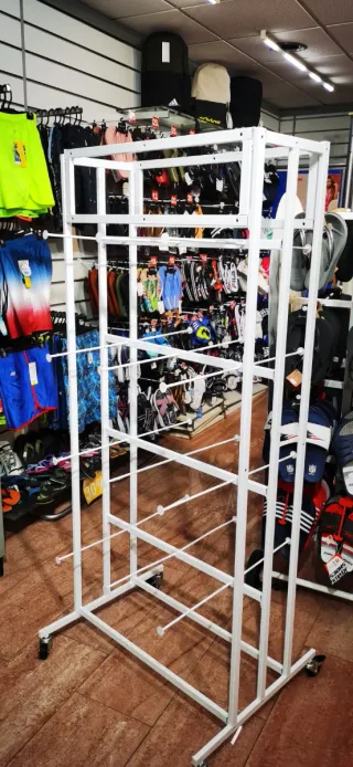 Expositor de chanclas