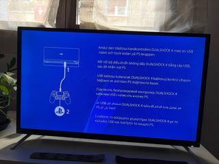 Pack PS4 slim (PlayStation 4) Negra + 4 Juegos