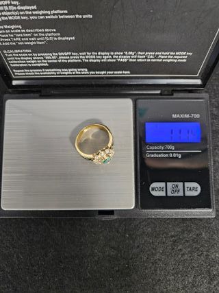 Anillo Oro 18K Esmeralda Diamantes 11.14gr