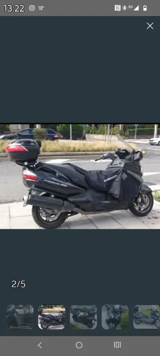 Suzuki Burgman 650 Executive Negra