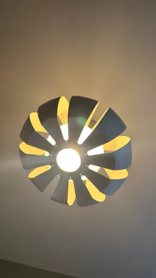 Lámpara colgante IKEA STOCKHOLM blanca