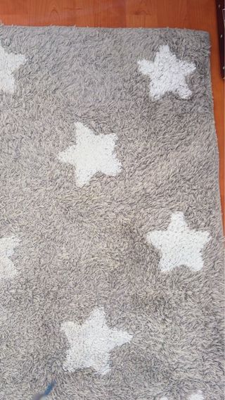 Alfombra estrellas gris y blanco Lorena Canals