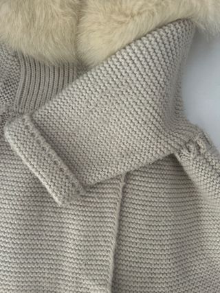 Trenca bebé Pangasa punto con capucha