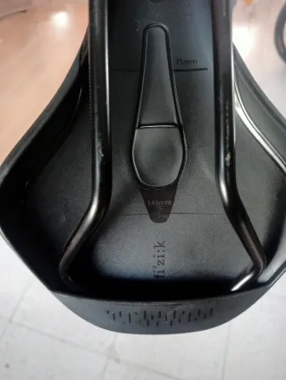 Sillín Fi'zi:k Ridon X5