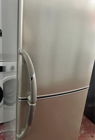 FRIGORIFICO COMBI NO FROST LG EN INOX