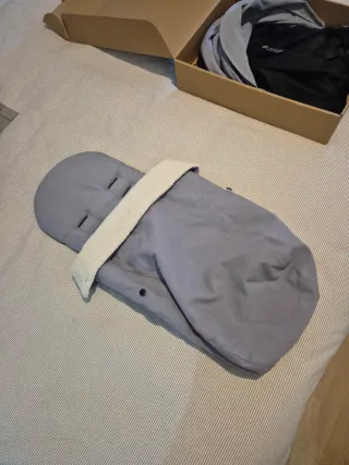 Fasciatoio Yoyo Newborn Pack 0+ Stone