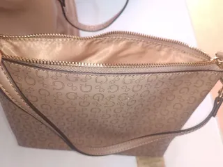 Bolso Doble Guess Kasson Carryall Beige