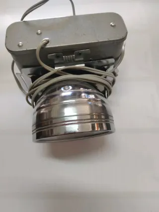 LINTERNA ANTIGUA EN CHAPA MARCA GOOD LUCK