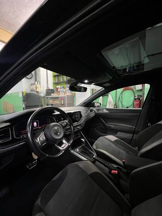 Volkswagen Polo 2021