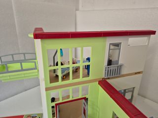 Hospital Moderno de Playmobil COMPLETO