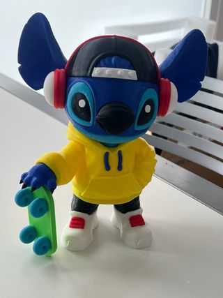 Stitch Estilo Urbano 24 cm