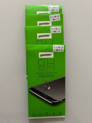 4 Vetri Temperati per iPhone 11 Pro