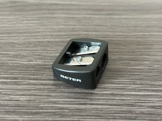 Sacapuntas Beter Negro