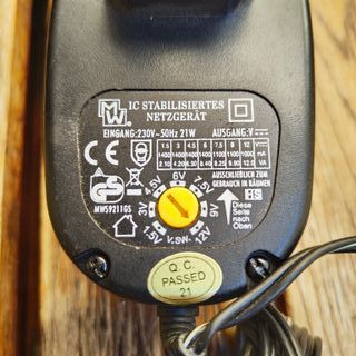 Adattatore di corrente universale MW 1.5V-12V