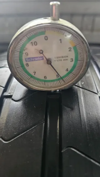 Neumáticos 245 35 19 Pirelli seminuevos