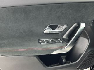 Mercedes-Benz Clase A 200 120 kW (163 CV)