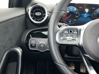 Mercedes-Benz Clase A 200 120 kW (163 CV)