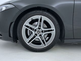 Mercedes-Benz Clase A 200 120 kW (163 CV)