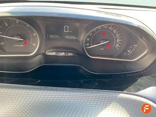 Peugeot 208 5P STYLE 1.6 BlueHDi 55KW (75CV)