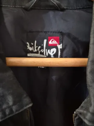 Cazadora Quiksilver Talla XL Negra